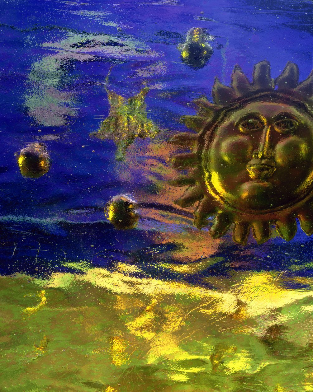 Blå og guld sol af Katherine Fawssett