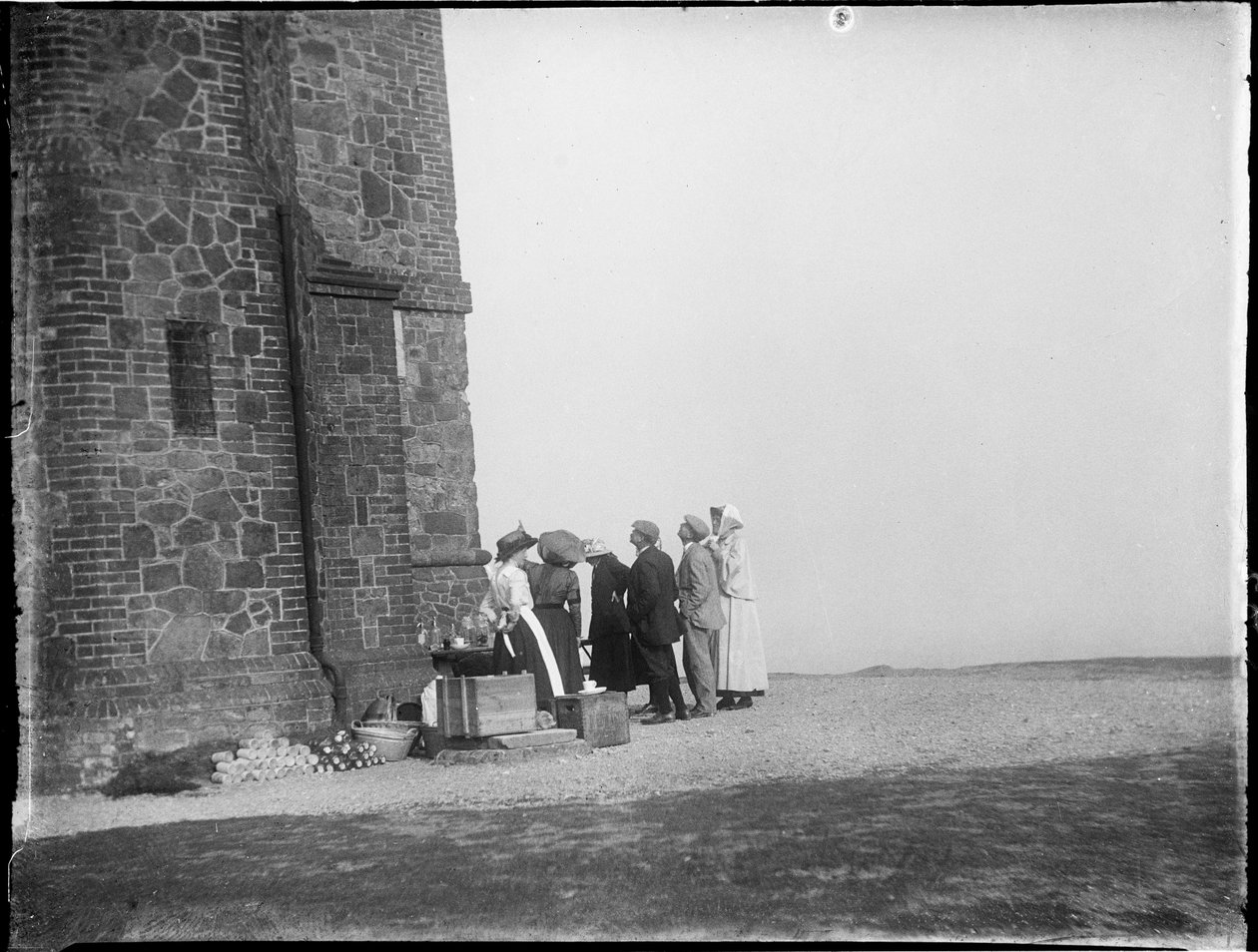 Leith Hill Tower, Leith Hill, Wotton, Mole Valley, Surrey, 25/05/1912 (s/hvid foto) af Katherine Jean Macfee