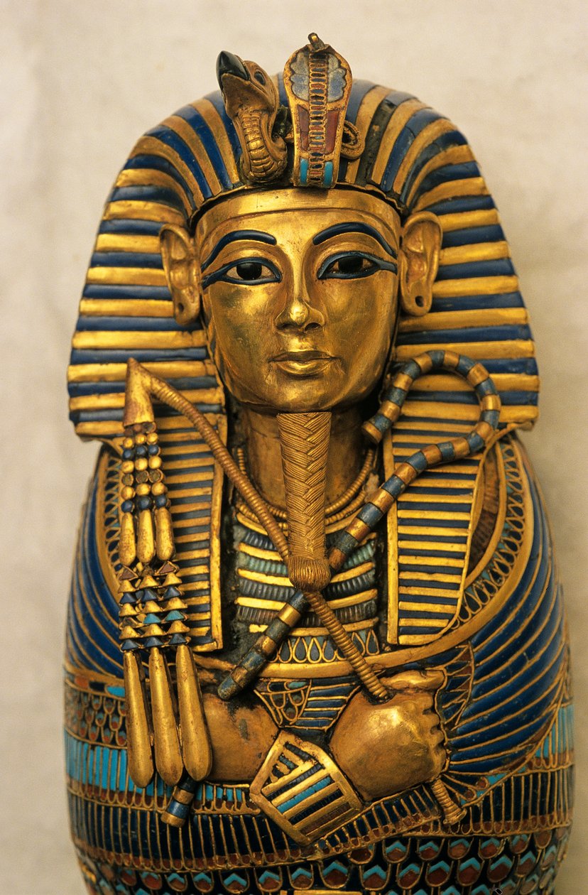 Kiste til indvolde, Tutankhamon; Udstilling; Katalog; Det Nye Rige; Egypten;, 2009 (foto) af Kenneth Garrett