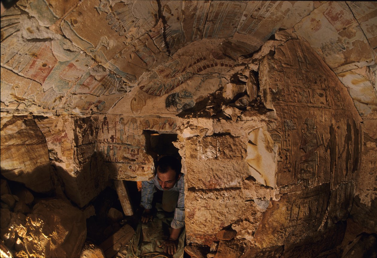 Sheikh Sobys forsvundne tomper i Bahariya-oasen, sen periode, 2002 (foto) af Kenneth Garrett