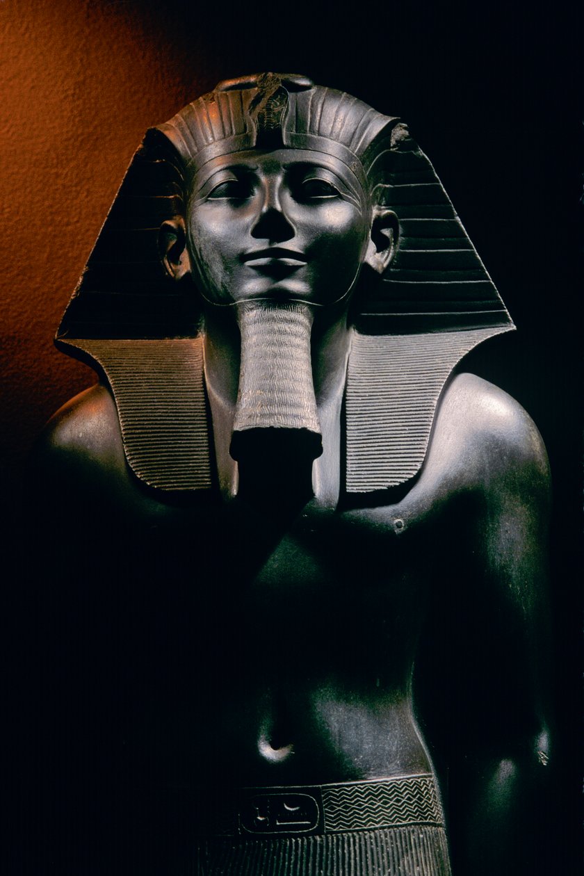 Thutmosis III, Thutmose III, Tuthmose III, statue, Luxor Museum, Egypten, Det Nye Rige af Kenneth Garrett