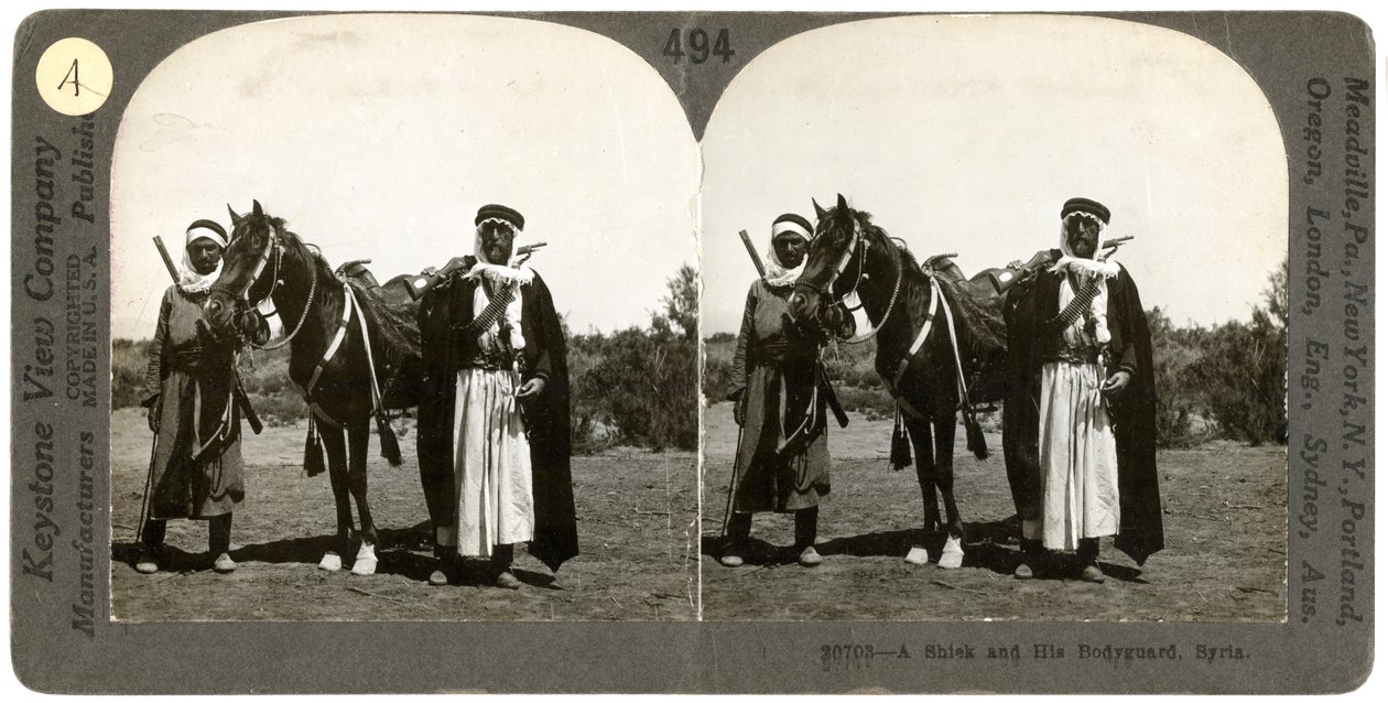 En sheik og hans livvagt, Syrien, 1900-tallet. af Keystone View Company