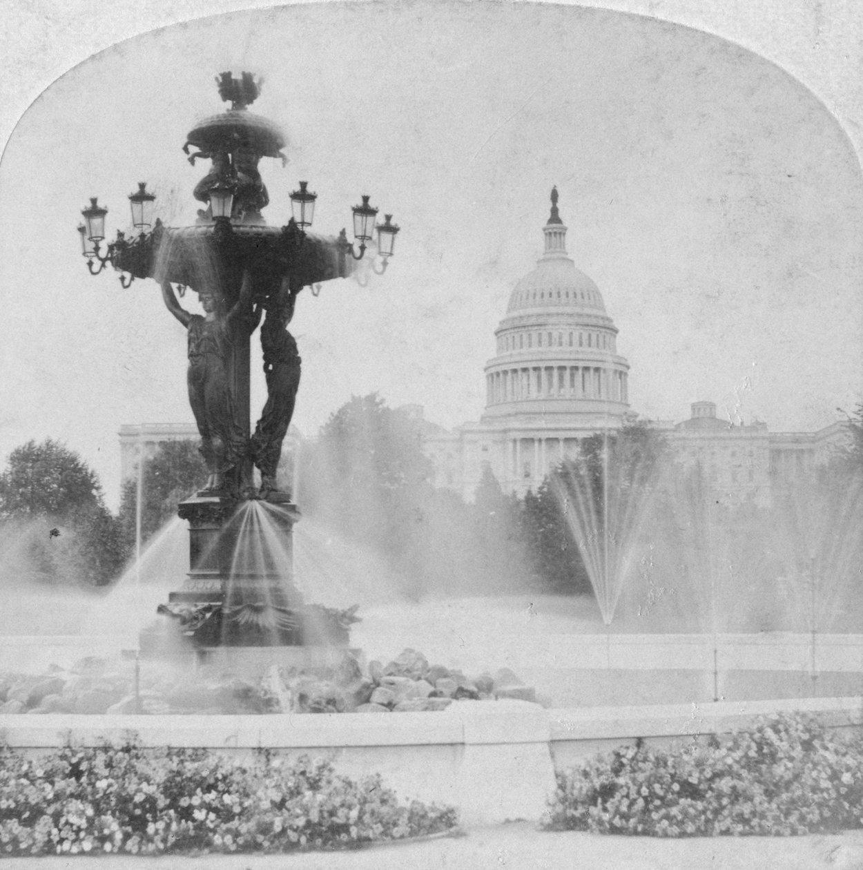 Bartholdi Fountain and the Capitol, Washington DC, USA, slutningen af det 19. eller begyndelsen af det 20. århundrede af Kilburn Brothers