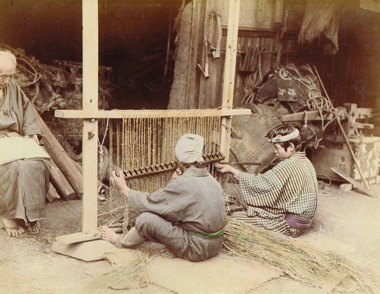 Mænd, der laver halmmåtter, ca. 1890 af Kusakabe Kimbei