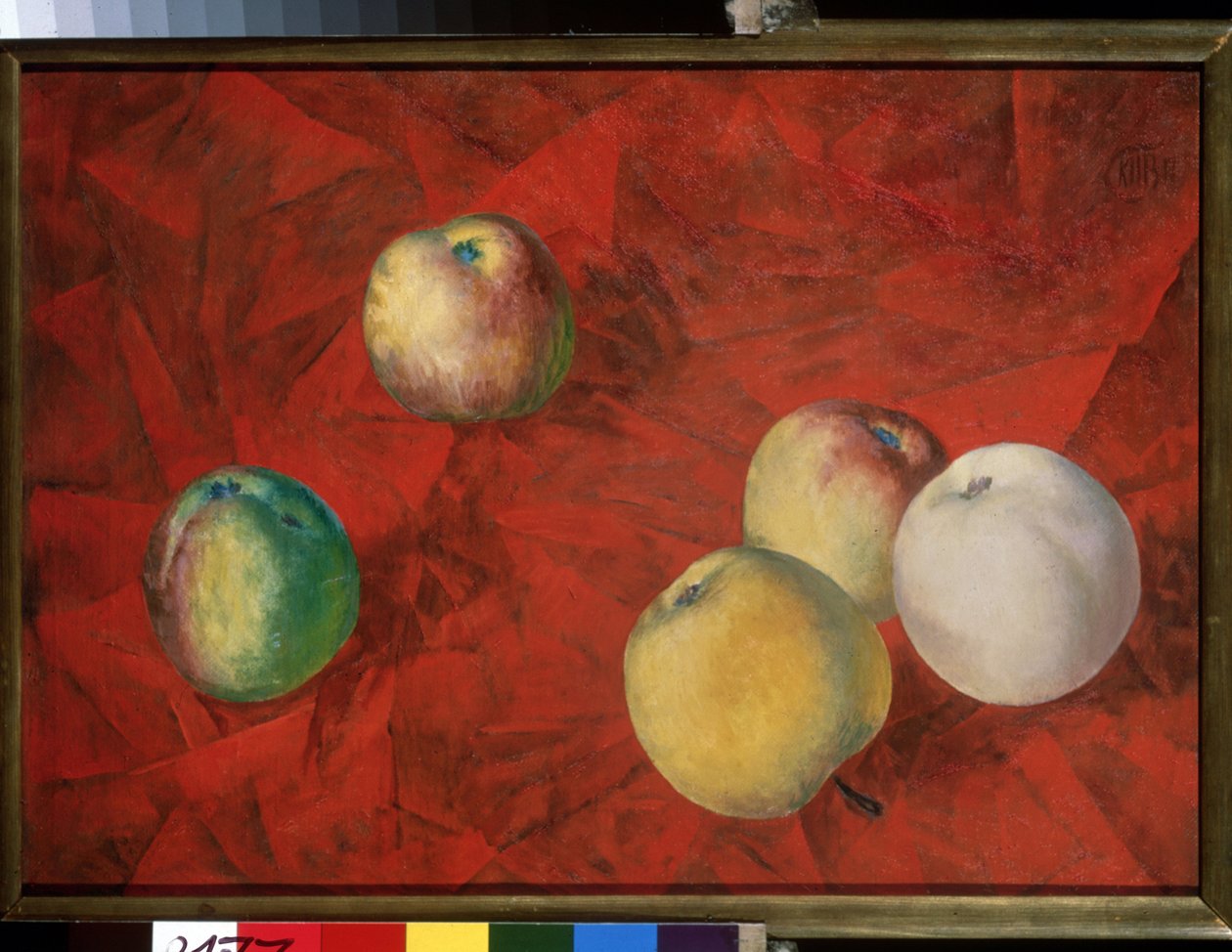 Æbler på rød baggrund. (Æbler på den røde baggrund). Maleri af Kuzma Sergeyevich Petrov Vodkin (Petrov-Vodkin) (Kouzma Petrov Vodkin) (Petrov-Vodkin) (1878-1939), olie på lærred af Kuzma Sergeevich Petrov Vodkin