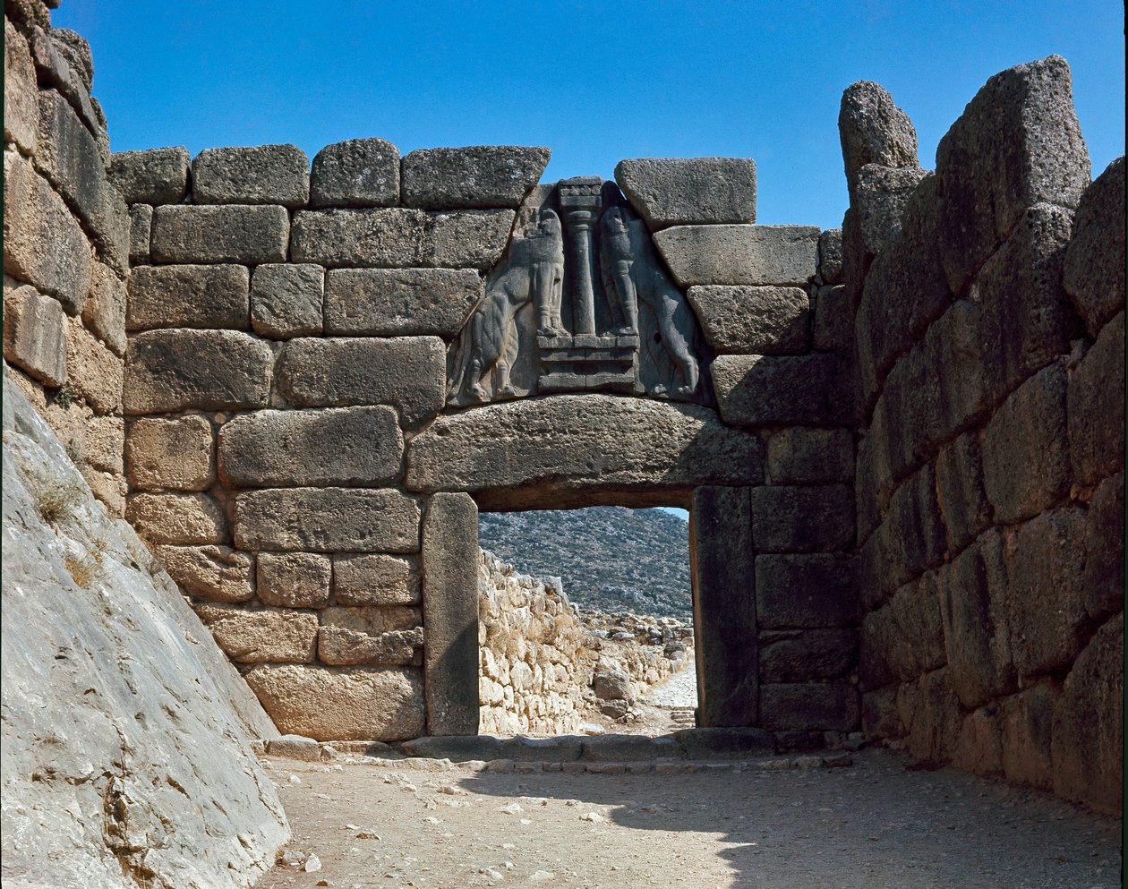Løvernes port: stedet for den antikke by Mykenes på Peloponnes (1500-1100 f.Kr.) Grækenland af Late Helladic Period Mycenaean