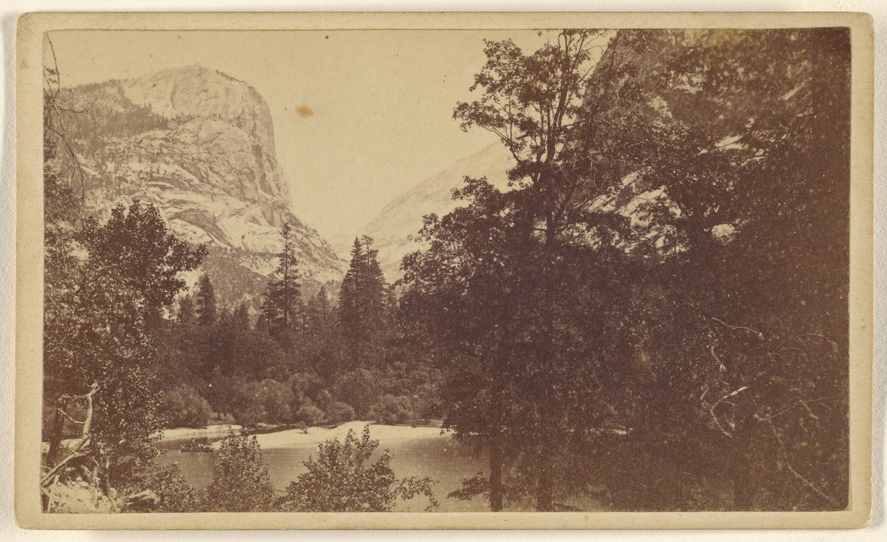Mirror Lake. Yo-Semite Valley. Mariposa Co. af Lawrence and Houseworth