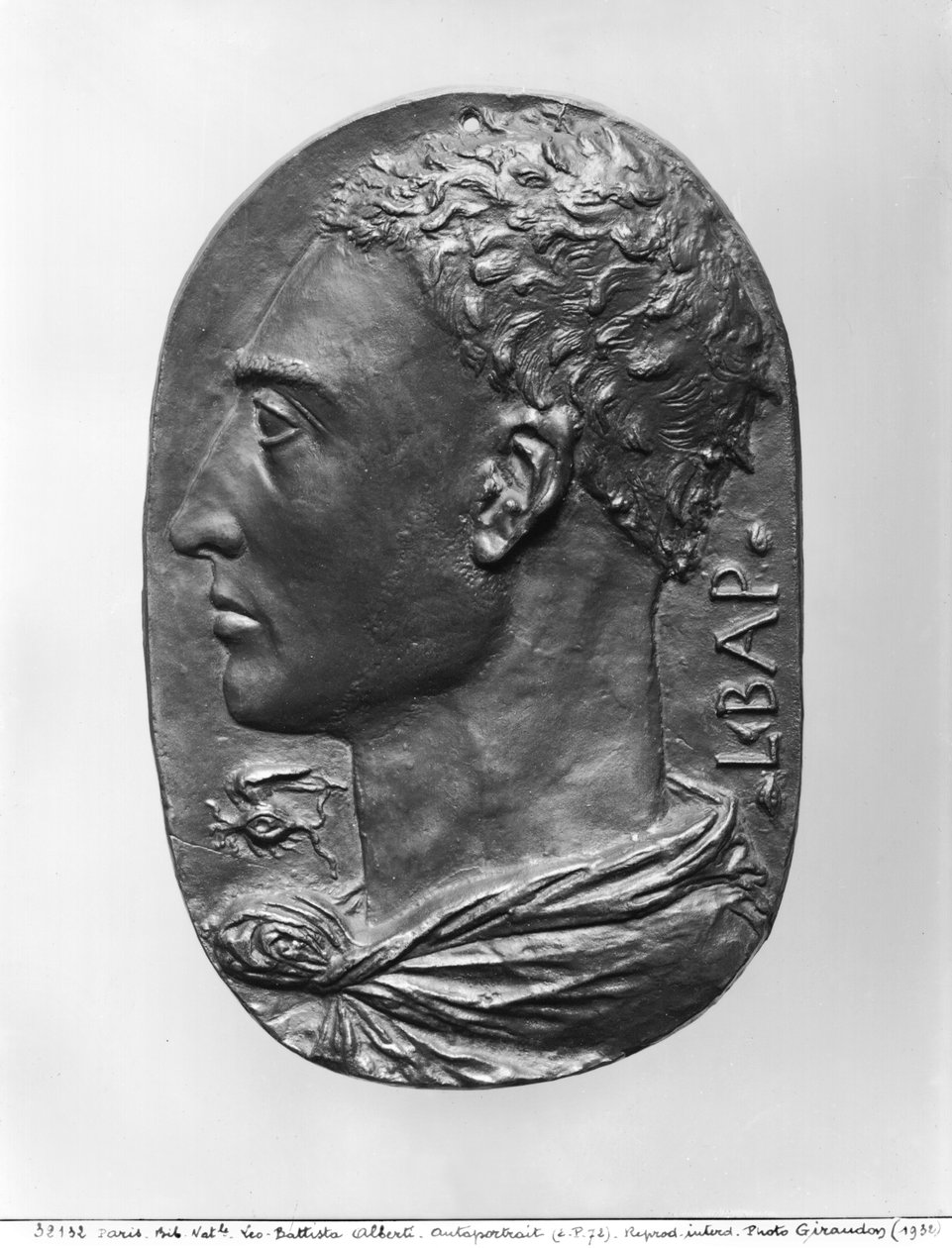 Medaljon selvportræt (bronze) af Leon Battista Alberti