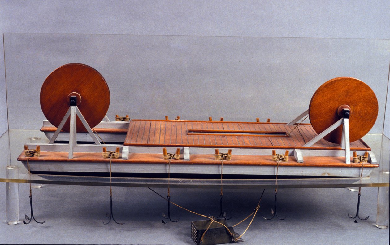 Flodmudder, model af Leonard de Vinci (Leonardo da Vinci) (1452 - 1519). Museum for Videnskab og Teknologi, Milano. af Leonardo da (after) Vinci