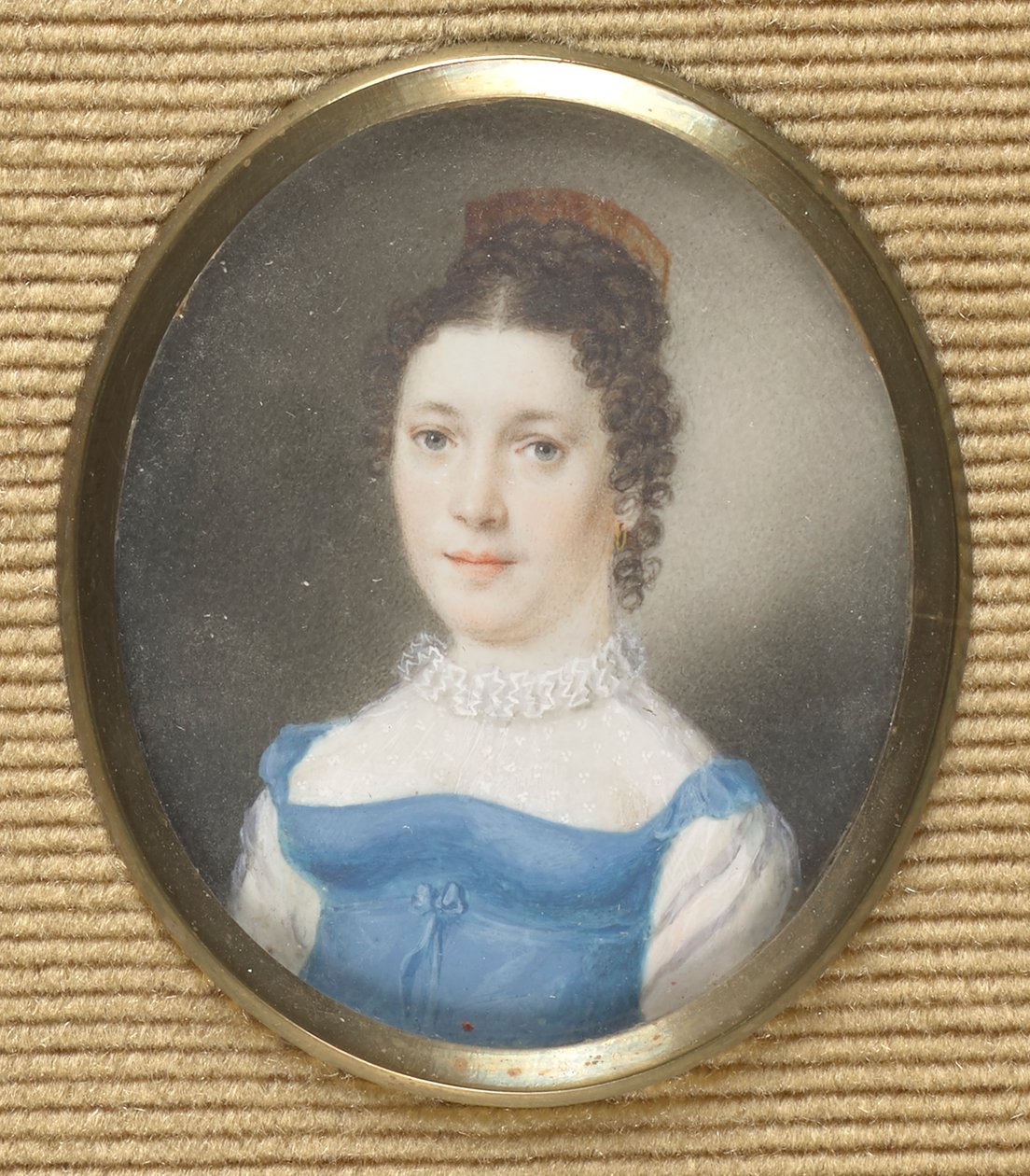 Dame i blå empire-kjole af Leopold Blonder