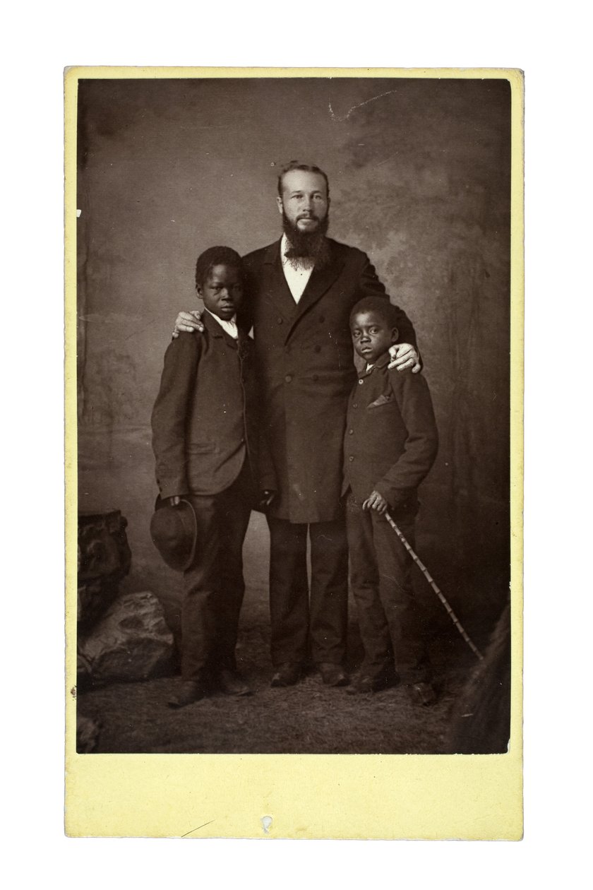 To drenge fra Congo Training Institute for African Students, Llnagollen, Wales, 1886 (albumin print) af Lettsome and Sons