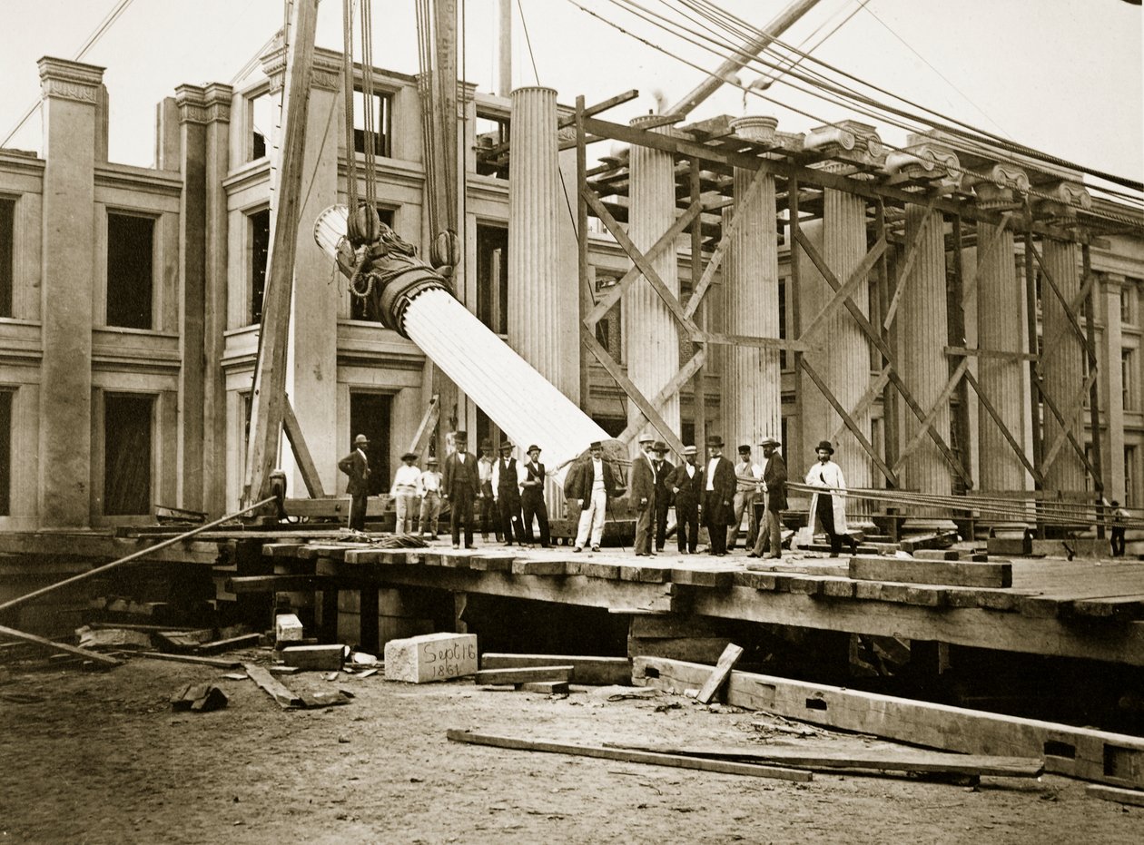 Konstruktion af den sydlige fløj, Department of the Treasury, Washington, D.C., 1861 (bw foto) af Lewis Emory Walker