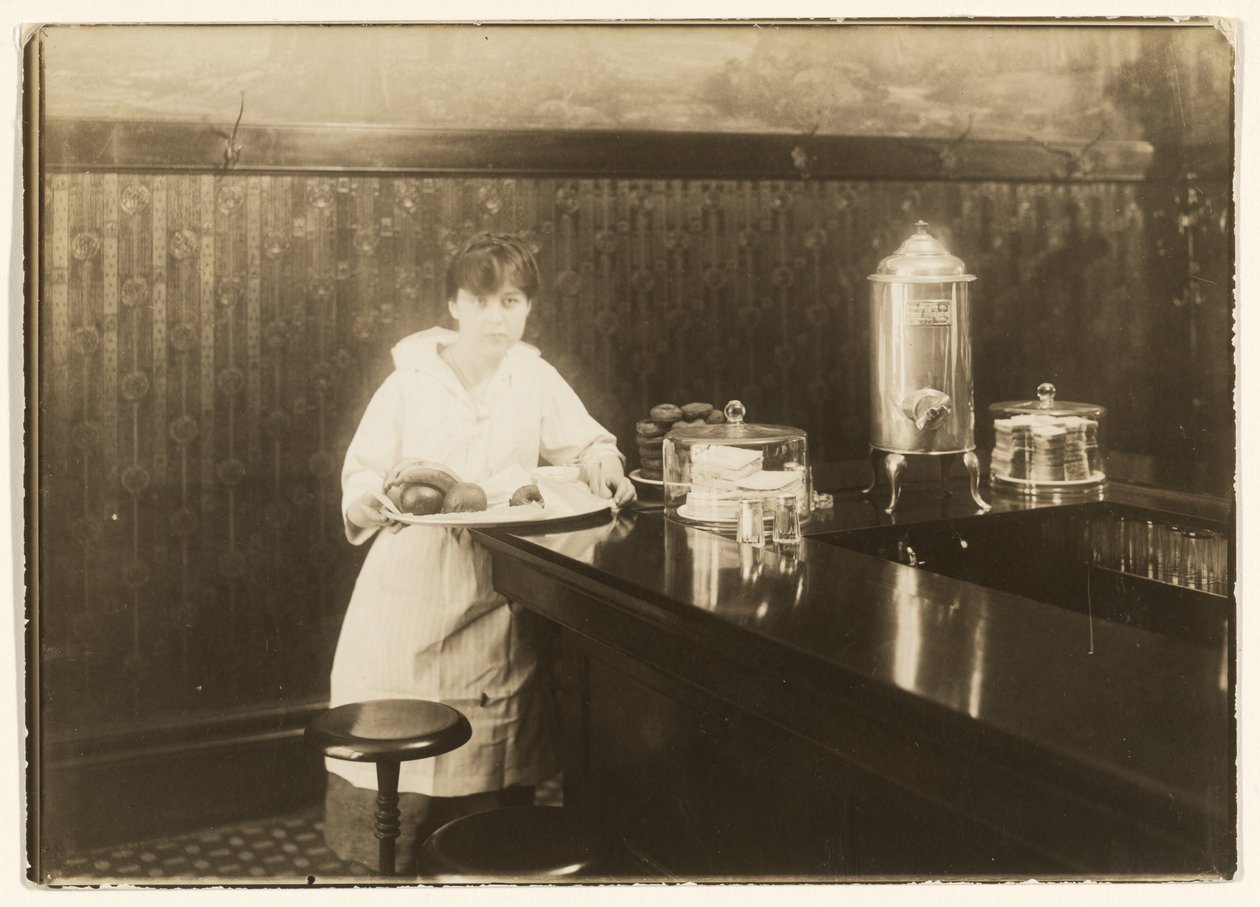 Servitrice af Lewis W. Hine