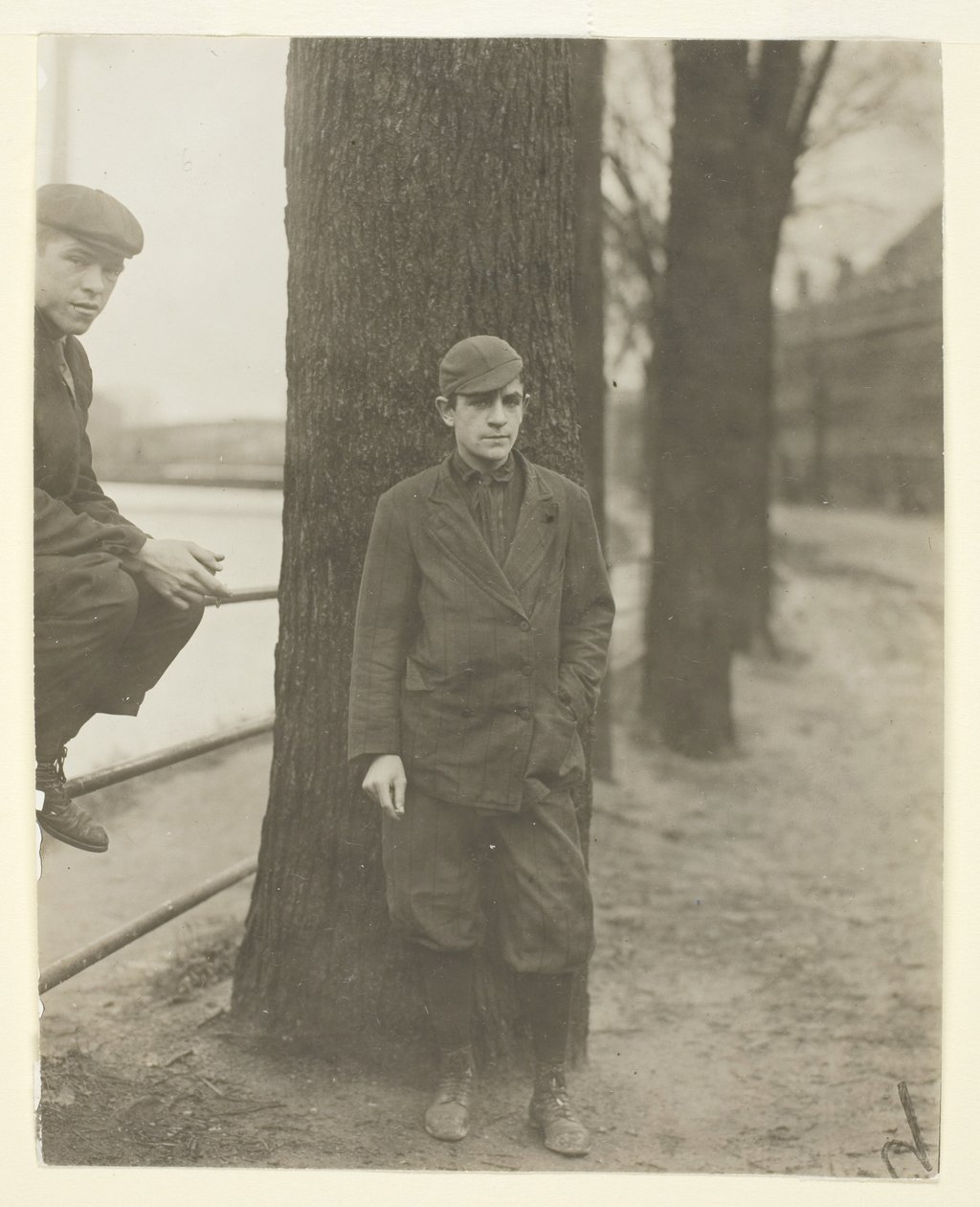 Bleach Room Boy, Leon Halcourt, 16 år gammel, Lawrence, Massachusetts af Lewis Wickes Hine