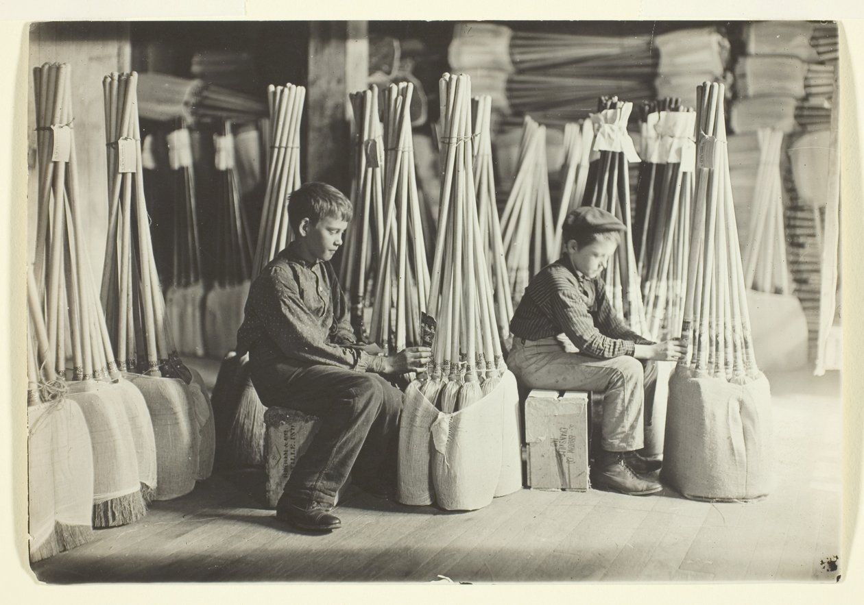 Drenge i pakkeriet, Brown Mfg. Company, Evansville, Ind. af Lewis Wickes Hine
