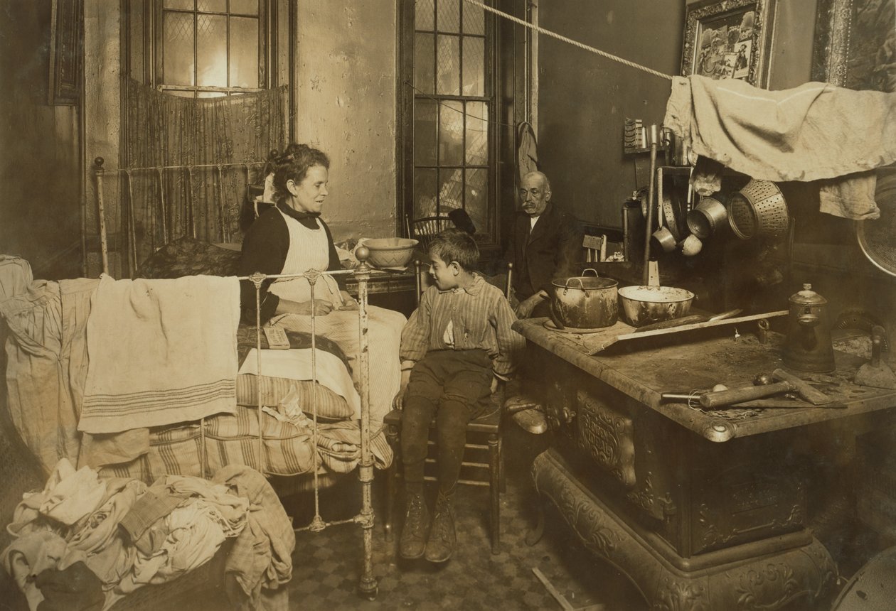 Jimmie Chinquanana "underklasse" kategori, hjemme i New York bag familiens butik, 1913 af Lewis Wickes Hine
