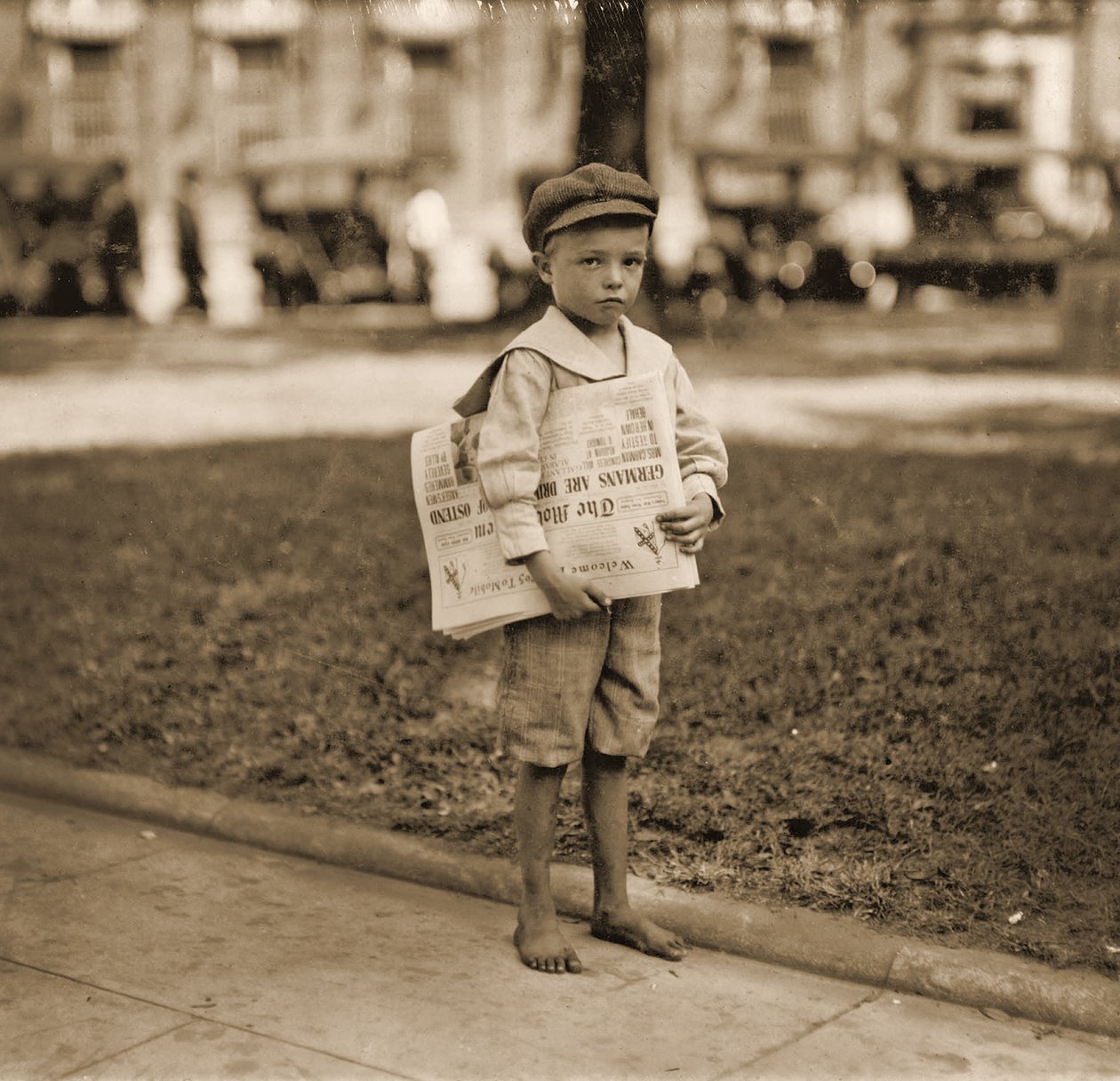 Portræt af en avis-sælger, ca. 1910 af Lewis Wickes Hine