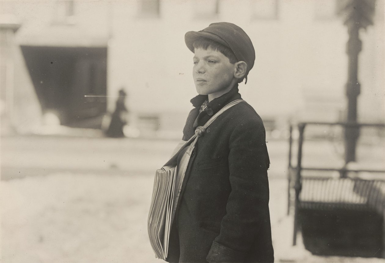 Tony Casale, Bologna, 11 år gammel har solgt aviser i 4 år, Hartford..., marts 1909. af Lewis Wickes Hine