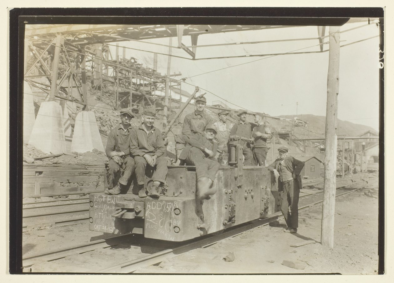 Uden titel (En ret moderne kulmine, elektrificeret, i det østlige Pennsylvania) af Lewis Wickes Hine