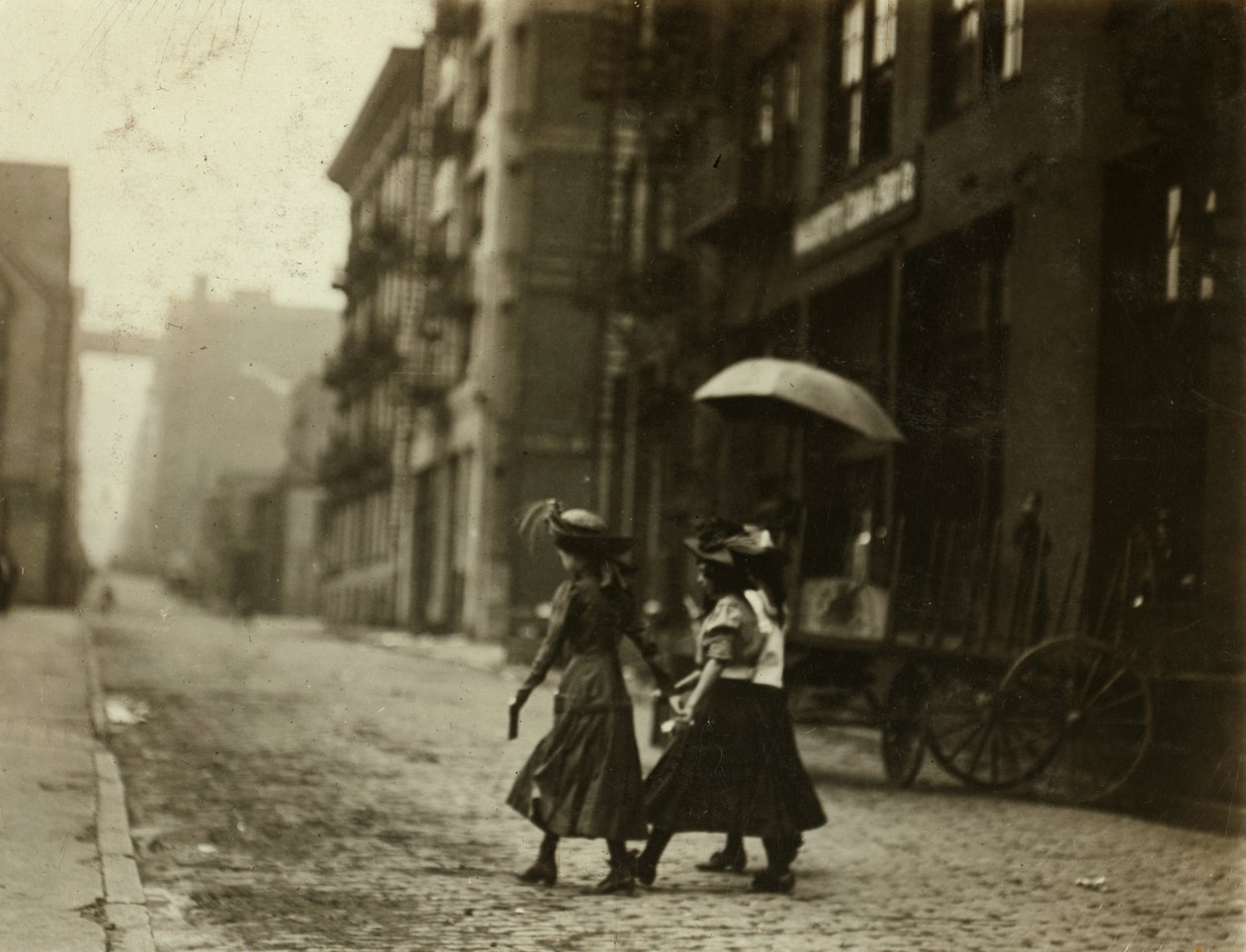 Arbejdere fra Salvan Medicine Factory på Olive Street i St. Louis, Missouri af Lewis Wickes Hine
