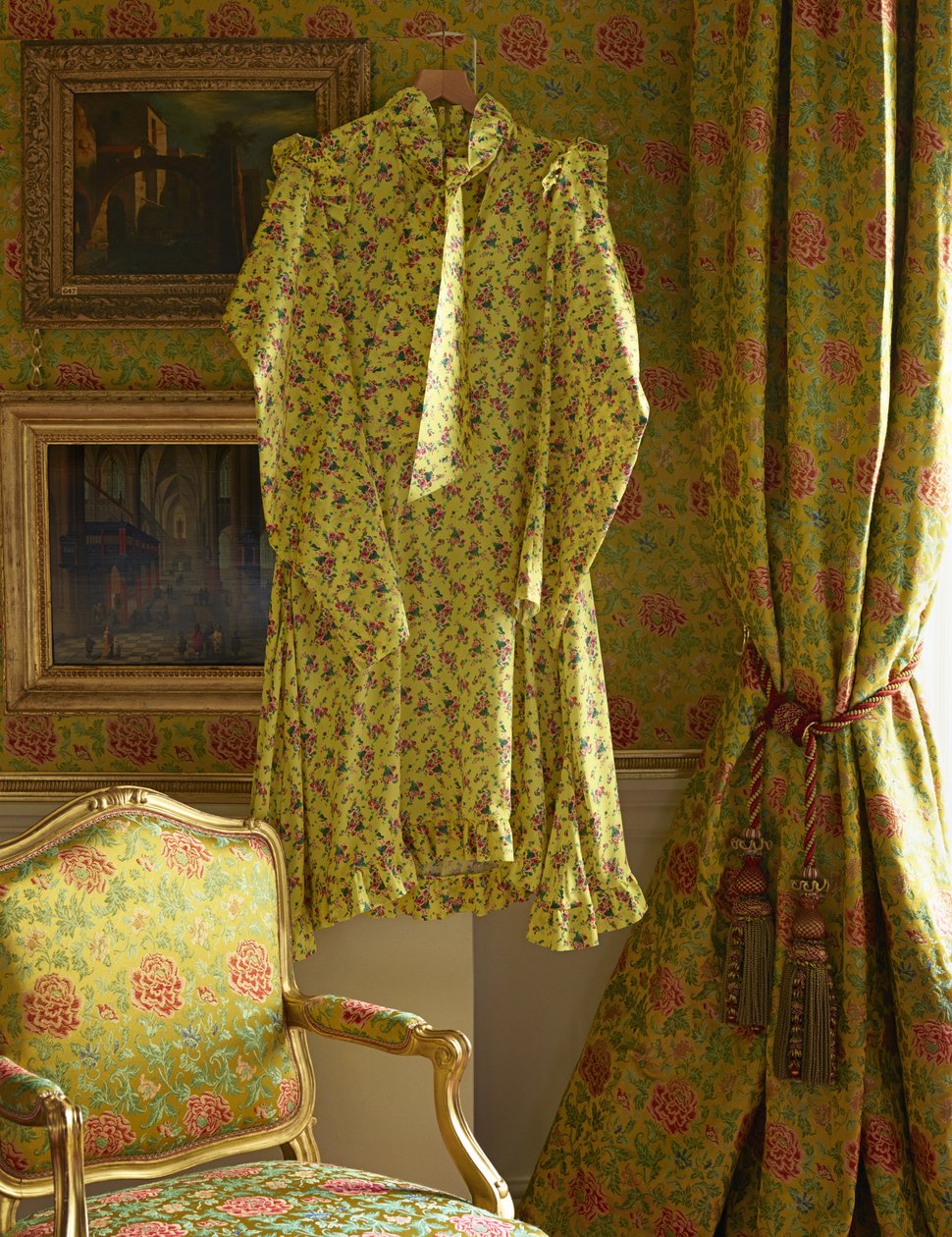 Grevinde af Burlingtons kjole fra Vetements, forår/sommer 2016, Chatsworth House (foto) af Unbekannt Unbekannt