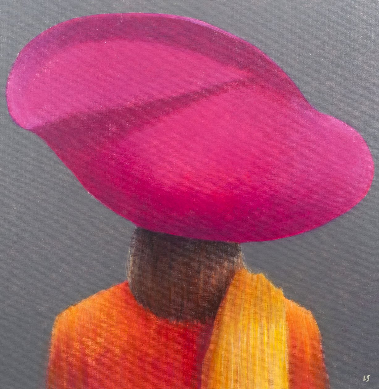 Magenta hat, safranfarvet jakke, 2014 af Lincoln Seligman