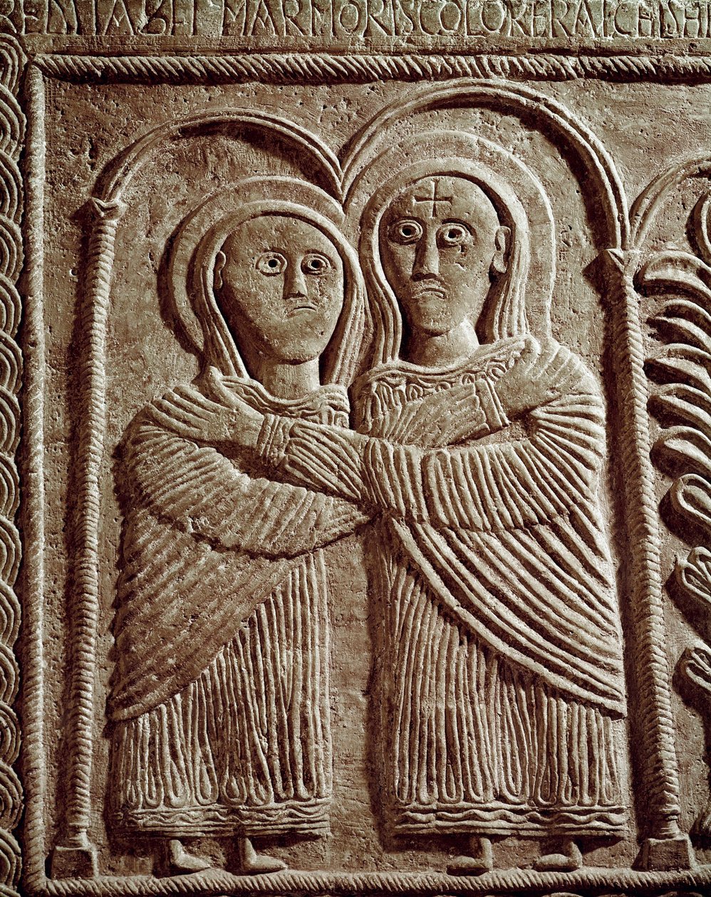 Middelalderens arkæologi (middelalderen). Barbarian Art of Lombardiet: Visitation, Saint Elizabeth og Saint Mary. Skulptur, Lombard kunst, 737-744. Cividale del Friuli, Chretien Museum, katedralens skat af Lombard School