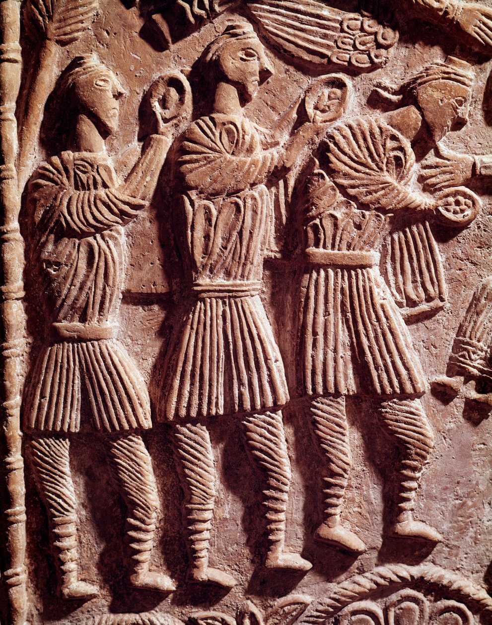 Lombard kunst: de kloge konger, lavt relief fra hertug Rachis alter - Skulptur, Lombard kunst, 737-744 - Cividale del Friuli, Chretien Museum, katedralens skat af Lombard School