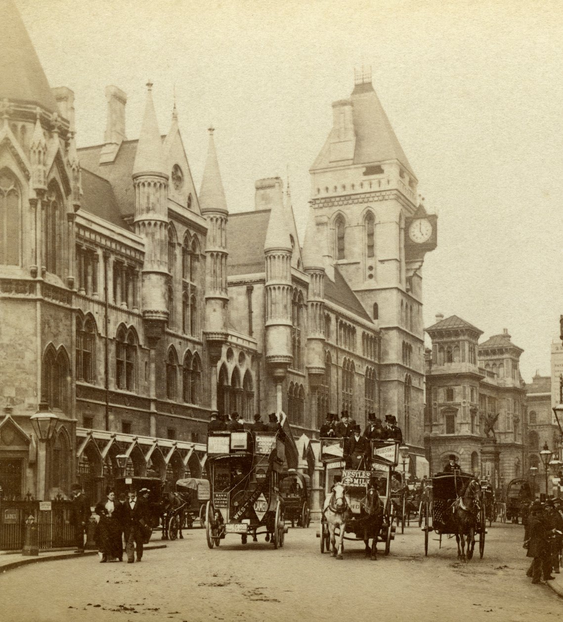 Law Courts, Strand, London, slutningen af det 19. århundrede. af London Stereoscopic and Photographic Co