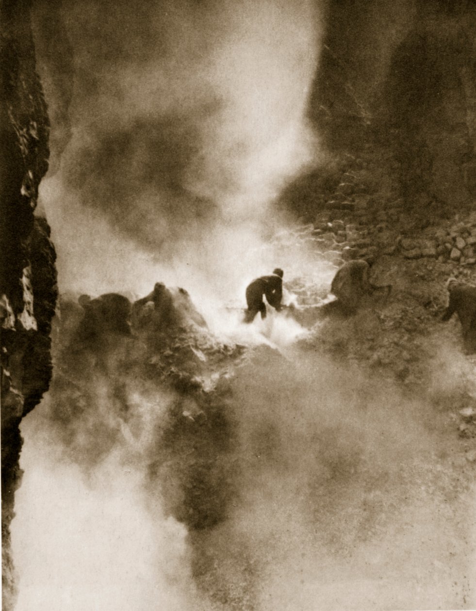 Ved Tutankhamons grav, 1916 (fotogravure) af Lord George Carnarvon