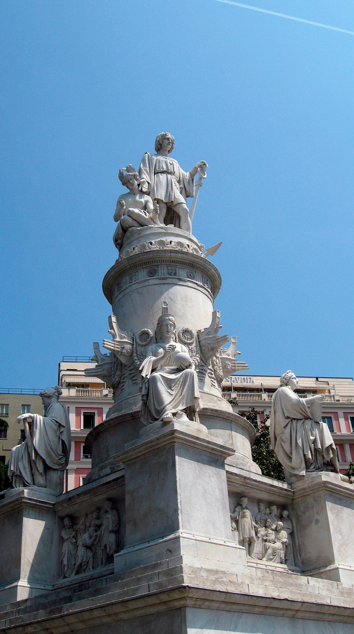 Monument til hyldest til navigatøren Christopher Columbus (Cristoforo Colombo). Marmorskulptur af Lorenzo Bartolini (1777-1850). Piazza Acquaverde Genes (Genova) Italien af Lorenzo Bartolini