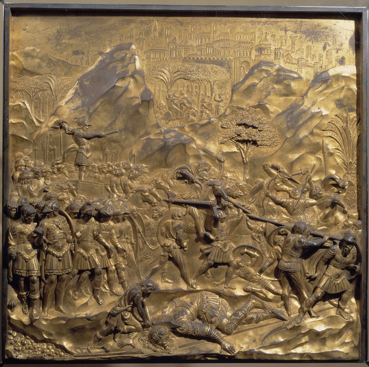 Davids og Goliats liv: en fremstilling af slaget mellem israelitterne og filistrene og halshugningen af kæmpe Goliath i Ela-dalen af Lorenzo Ghiberti