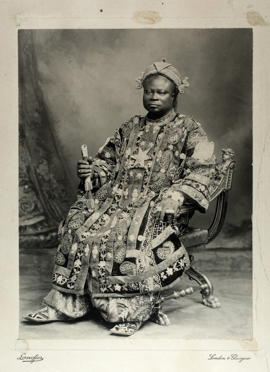 Tegumada Ademola, England, 1904 (gelatinesølvtryk) af Louis Adolph Langfier