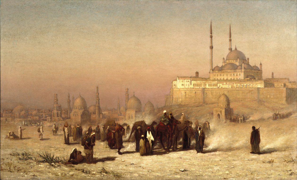På vejen mellem det gamle og det nye Kairo, Citadel -moskeen af Muhammad Ali og Mamelukernes grave af Louis Comfort Tiffany