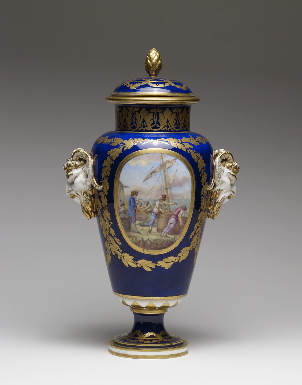 Vase (blødt porcelæn med maling og forgyldt) af Louis Simon Boizot