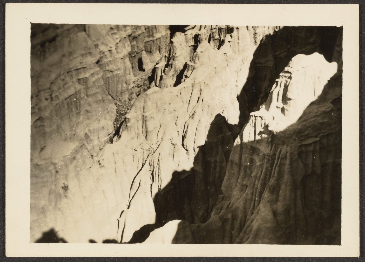[Canyon Landscape] af Louis Fleckenstein