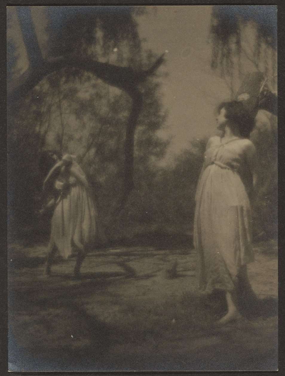 [Dansere i haven] af Louis Fleckenstein
