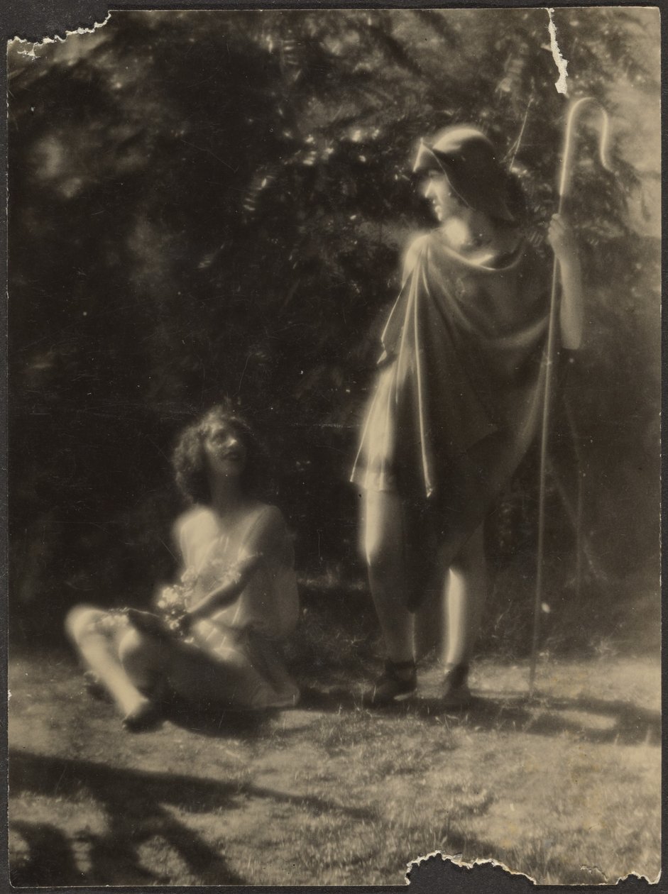 [Dansere i haven] af Louis Fleckenstein
