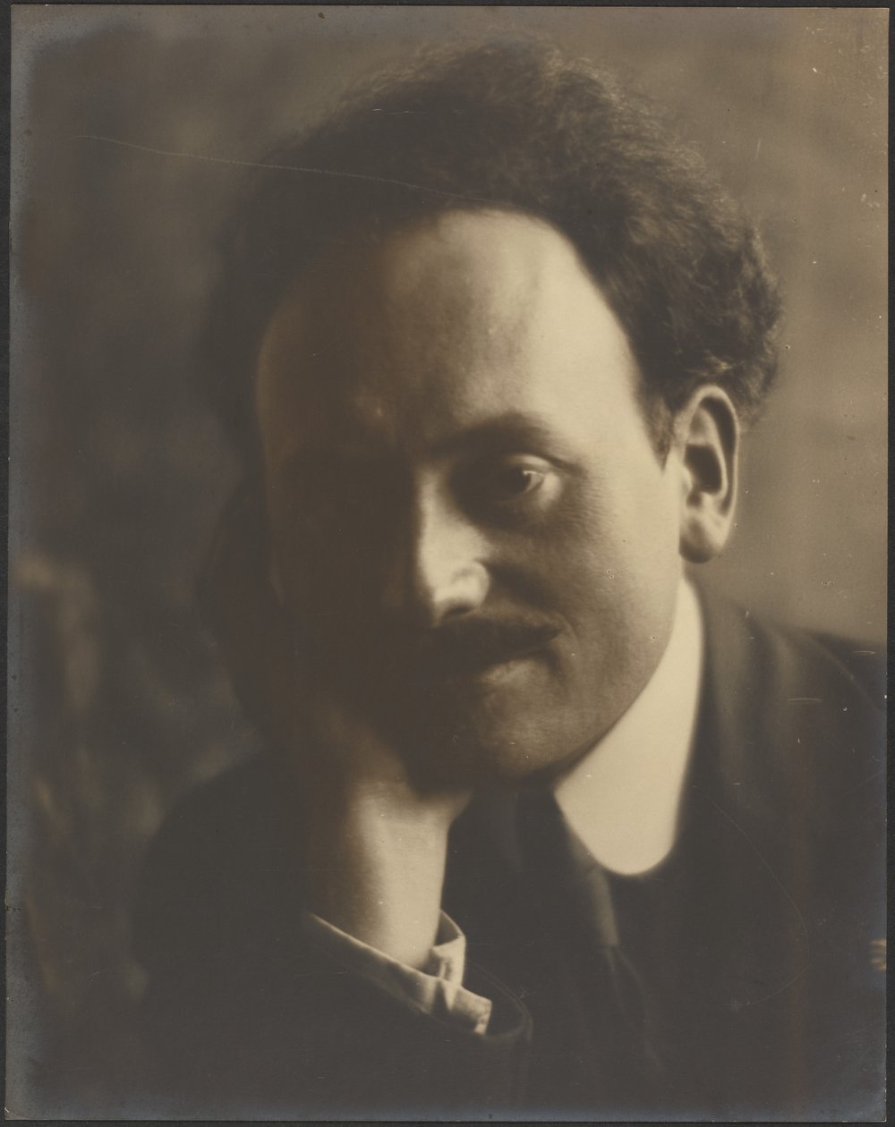 Edouard Vesekal af Louis Fleckenstein