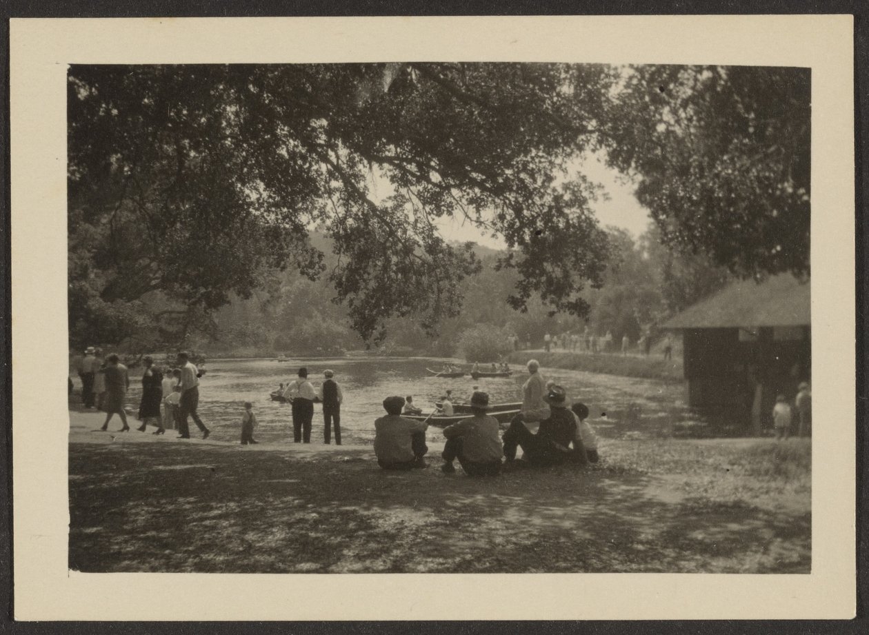 [Figurer i parken] af Louis Fleckenstein