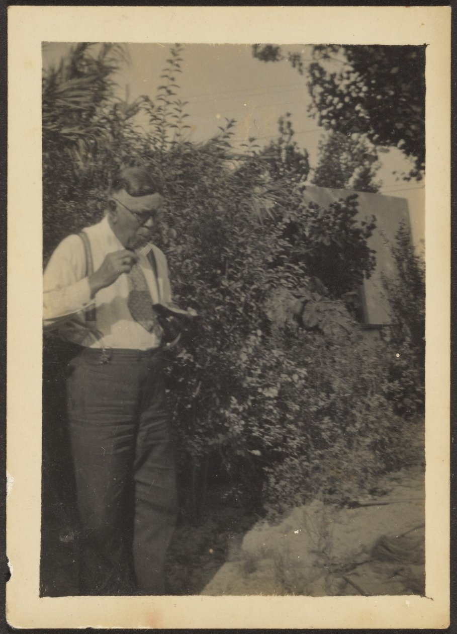 [Fleckenstein spiser i en have]. af Louis Fleckenstein