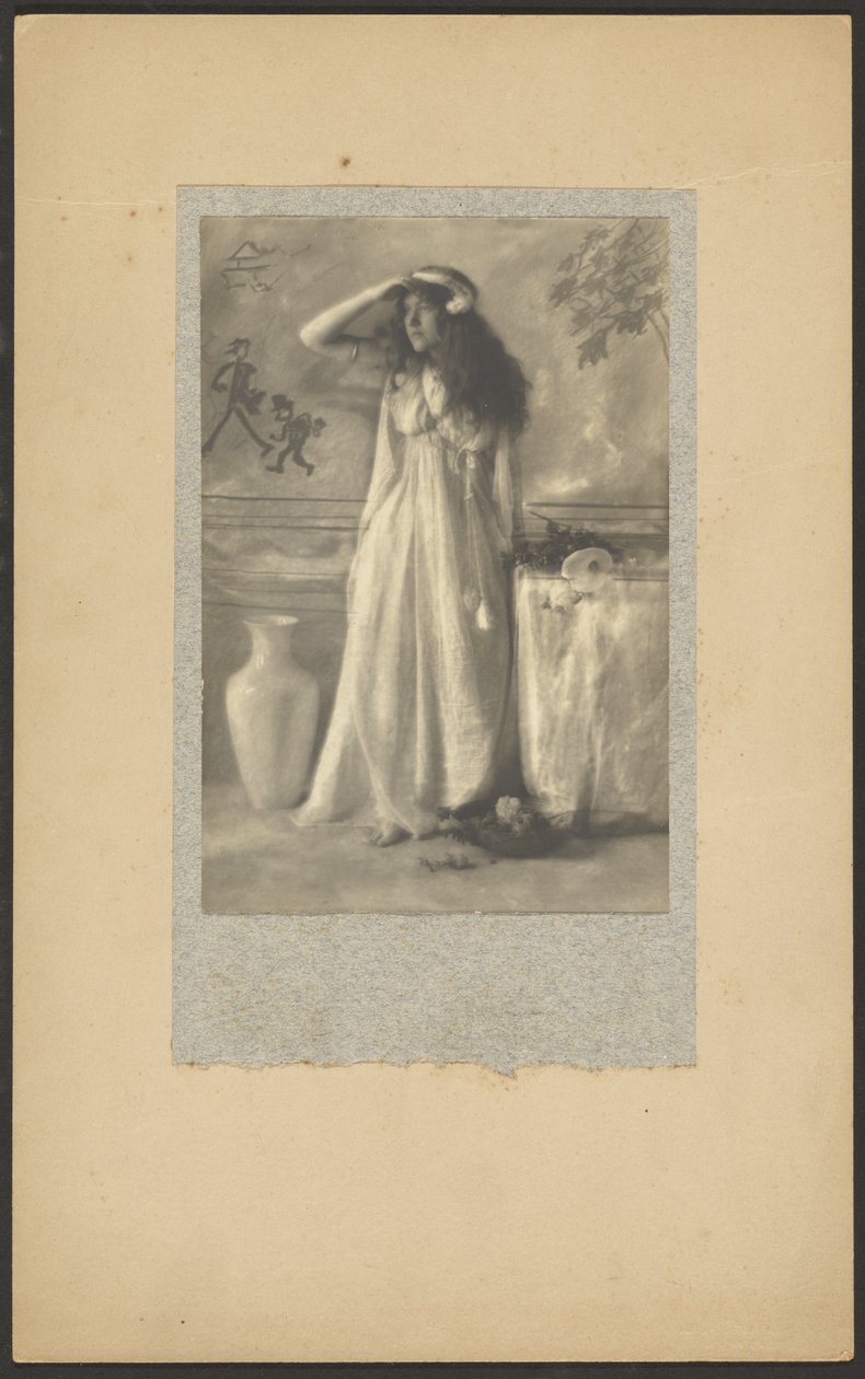 [Model i klassisk kostume]. af Louis Fleckenstein