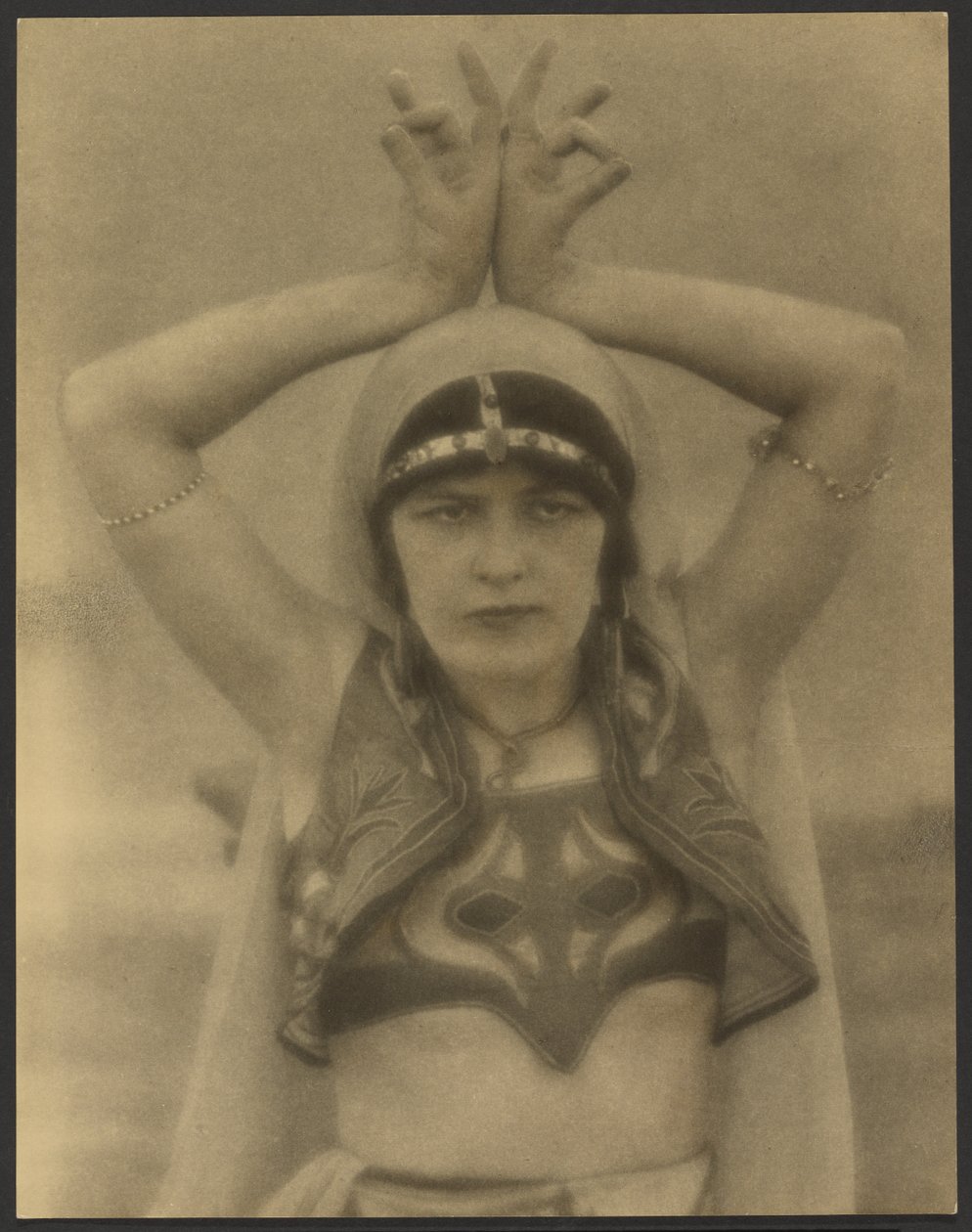 Nautch Girl af Louis Fleckenstein