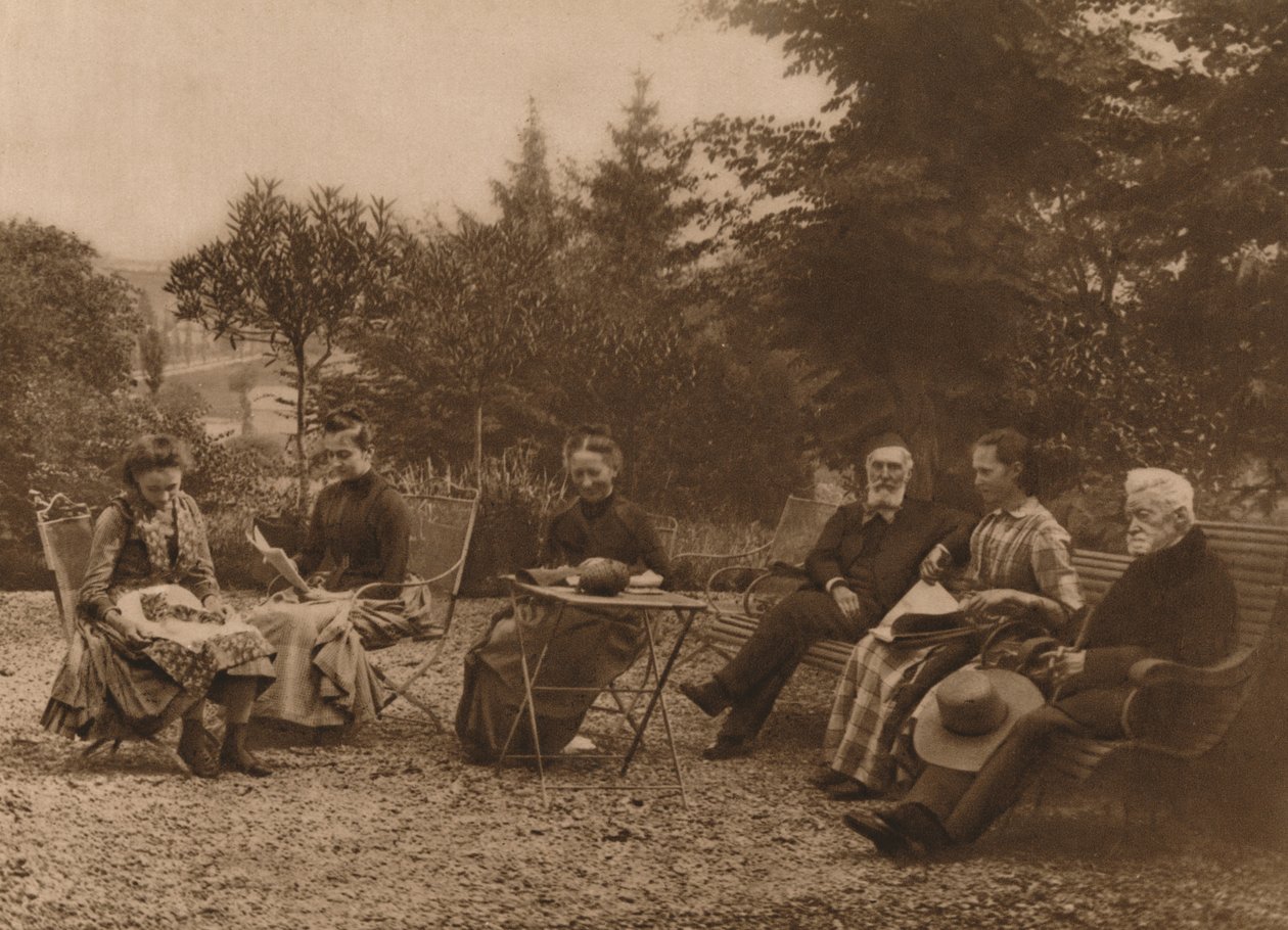 En gruppe mænd og kvinder sad og talte ved et bord, 1937 af Louis Guichard