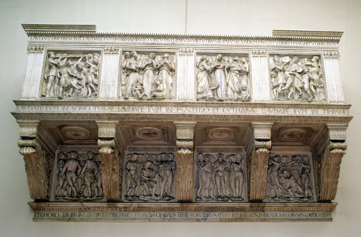 Rekonstrueret Cantoria, ca. 1432-8 (marmor) af Luca Della Robbia