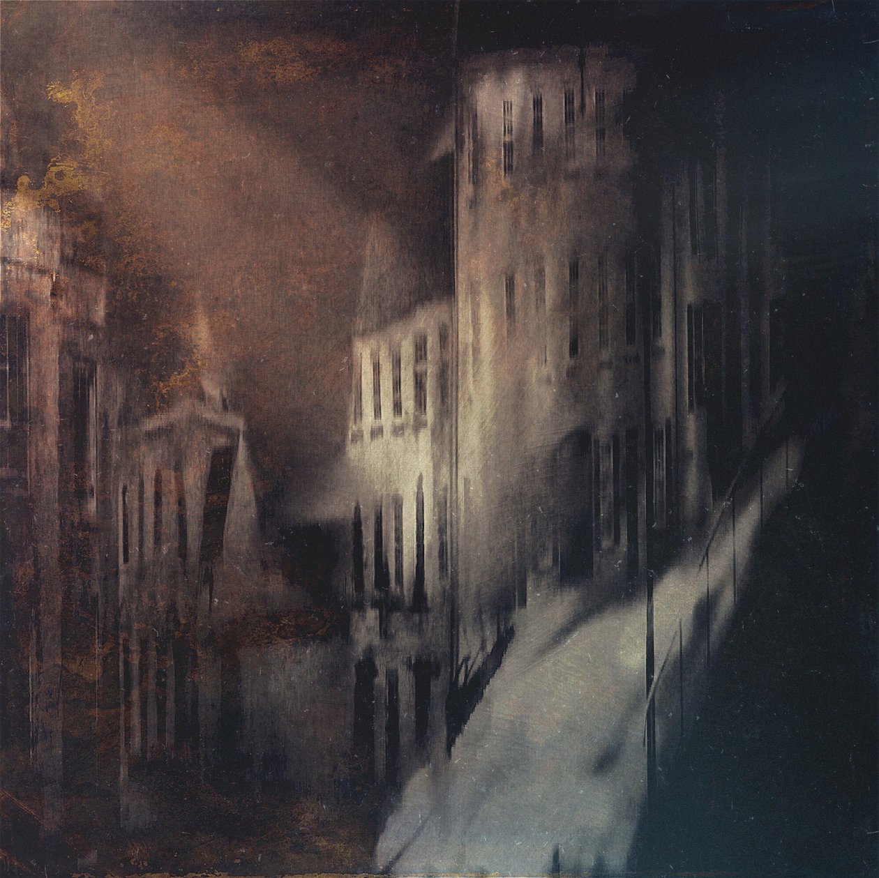 Kafka-gotisk udsigt over Armagh, 2013 (foto) af Mark Gordon