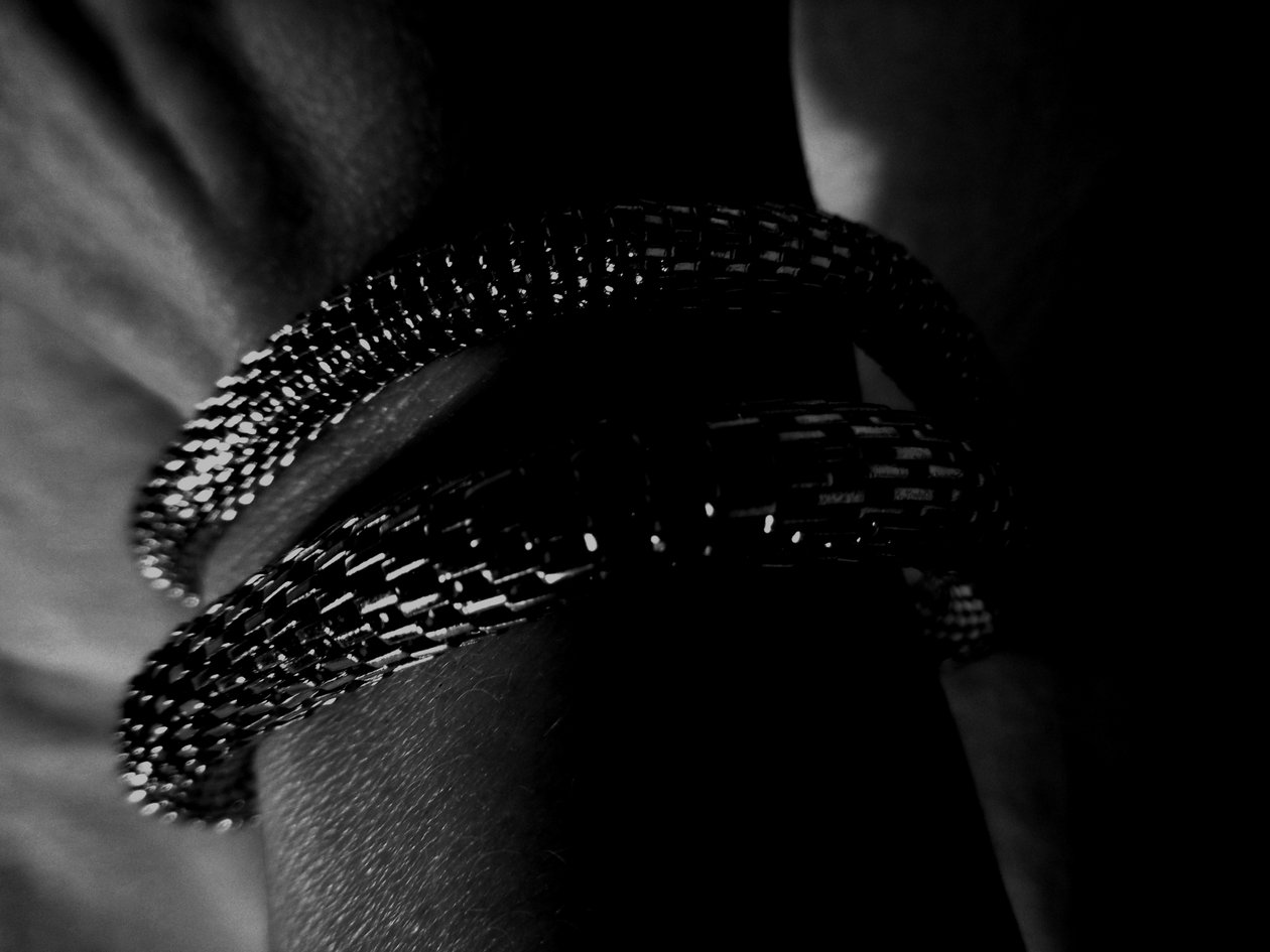 metal og hud af Martina Konitzky