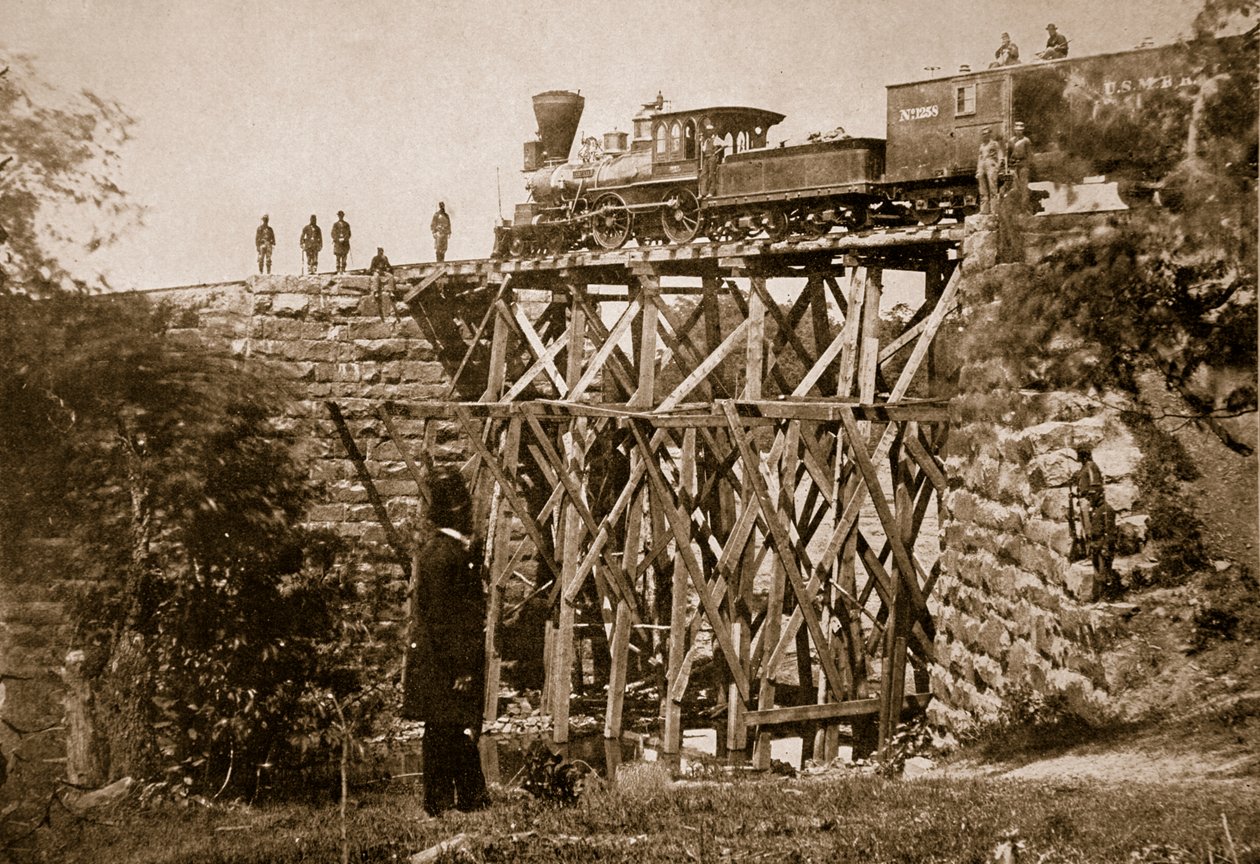 Bro bygget af tropper på Orange und Alexandria Rail Road, 1861-65 af Mathew B. Brady