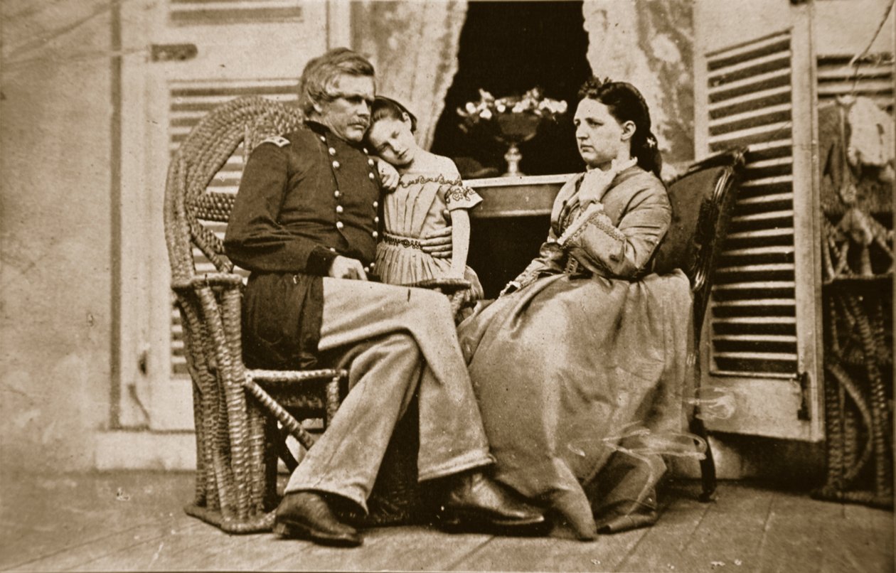 General E. O. C. Ord med sin Hustru og Datter, 1861-65 af Mathew B. Brady