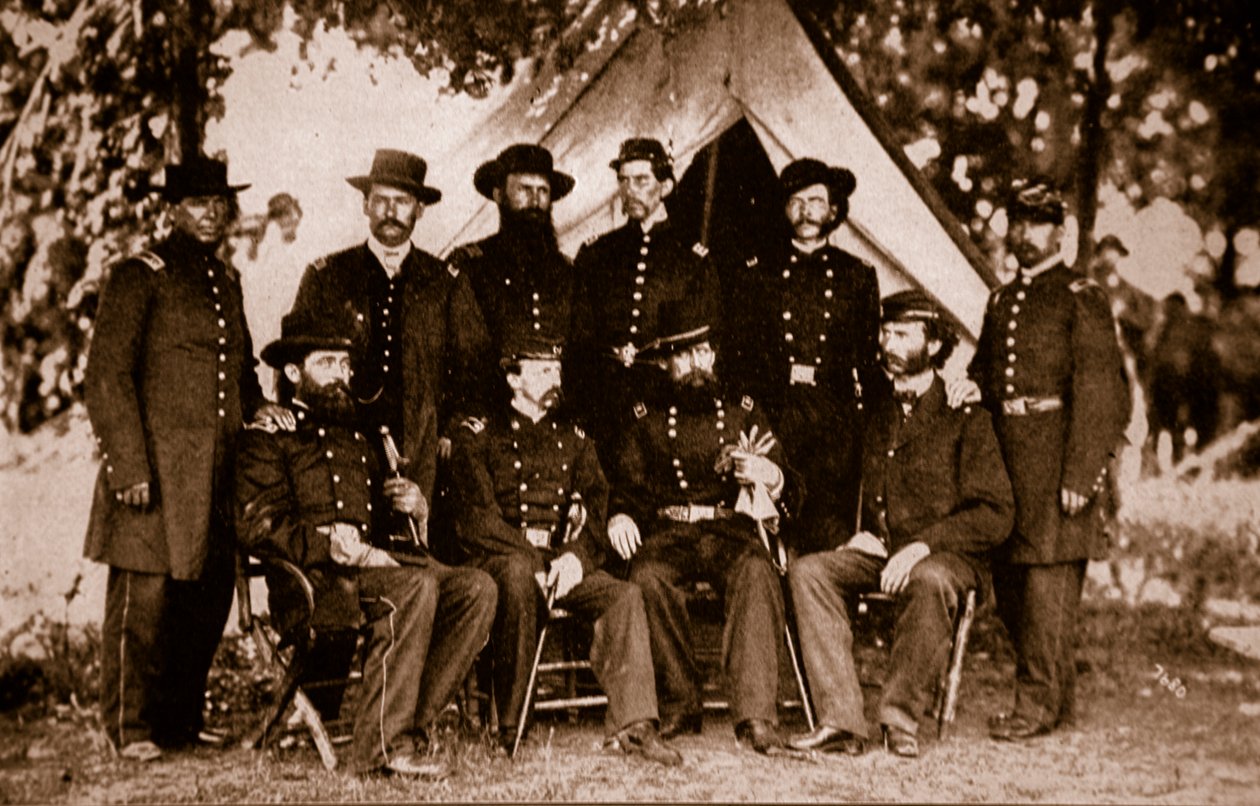 General Jefferson C. Davis and Staff, 1861-65 (sepiafoto) af Mathew B. Brady